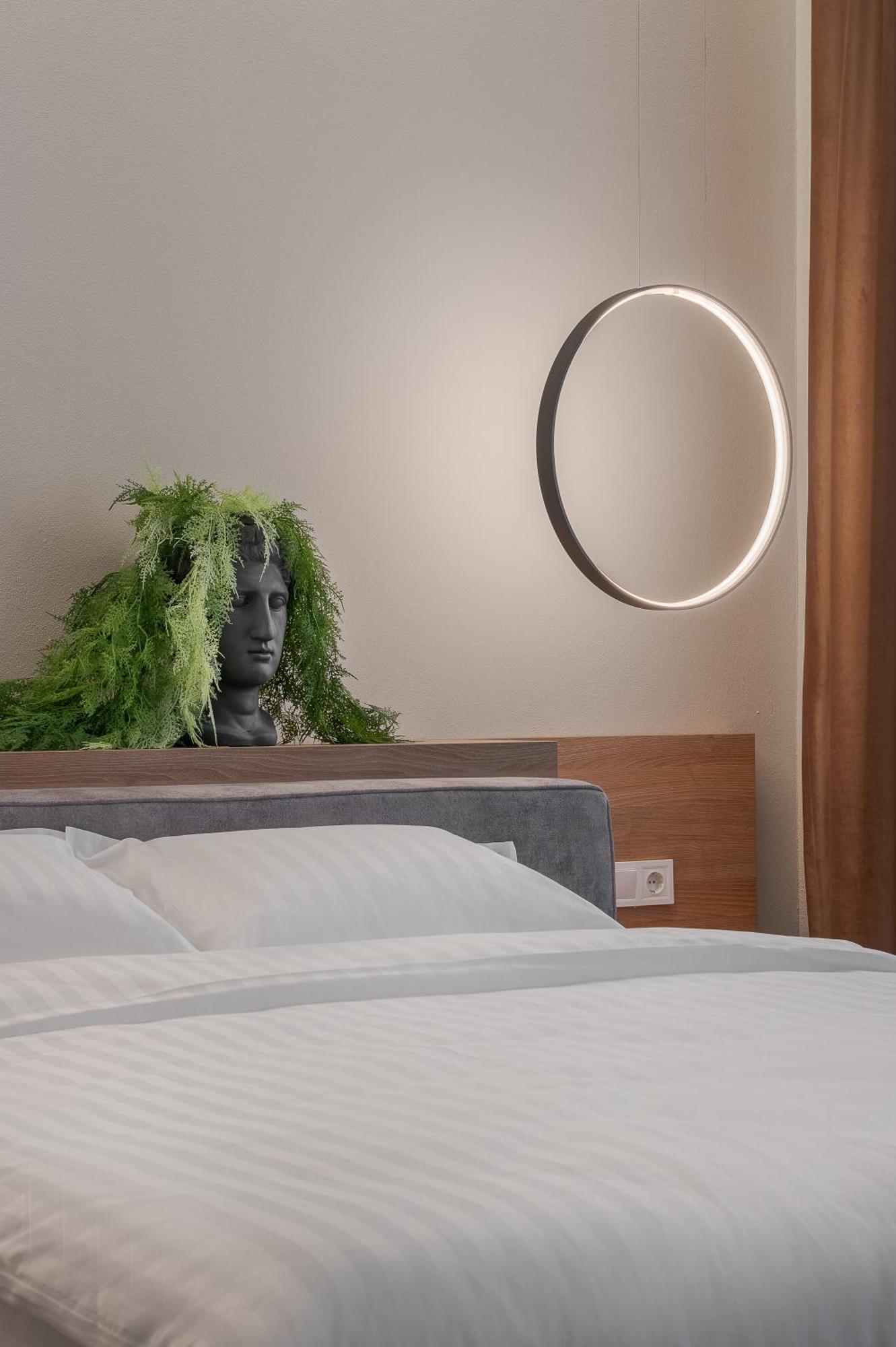 Oasis Rooms Oradea Exterior photo